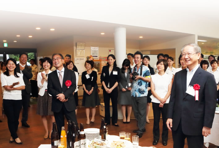 懇親会の様子