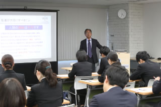 人間の尊厳は平等です
