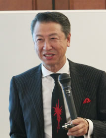 竹内 弘高 先生