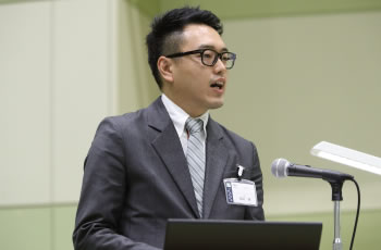 介護老人保健施設しおさい 介護福祉士／柴崎 徹