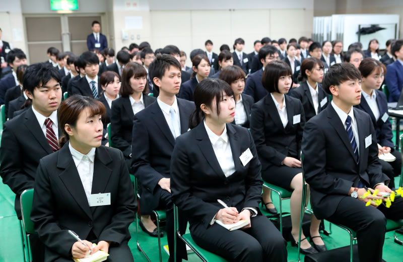 新社会人入職研修の様子