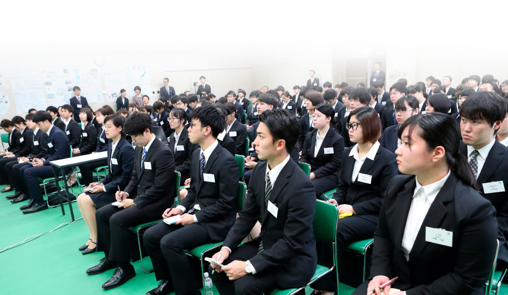 新社会人入職研修の様子